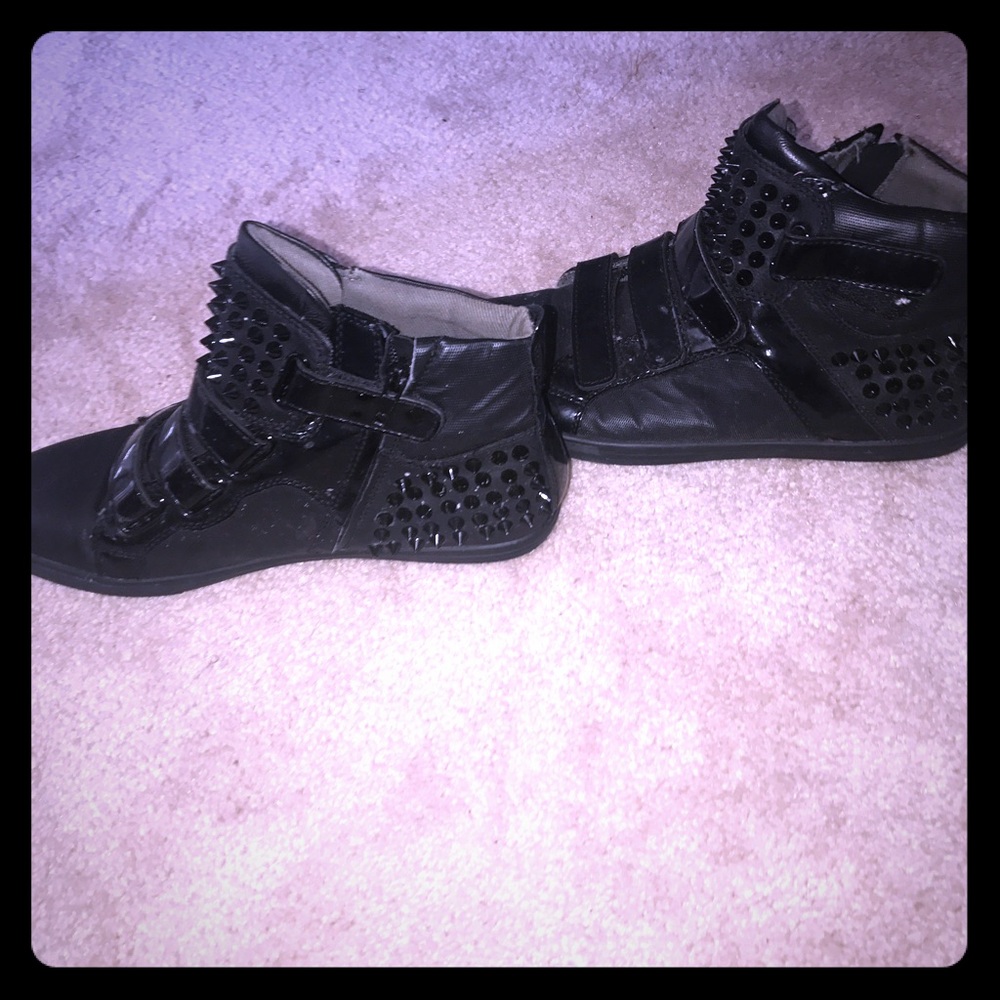 Men's Aldo sneakers